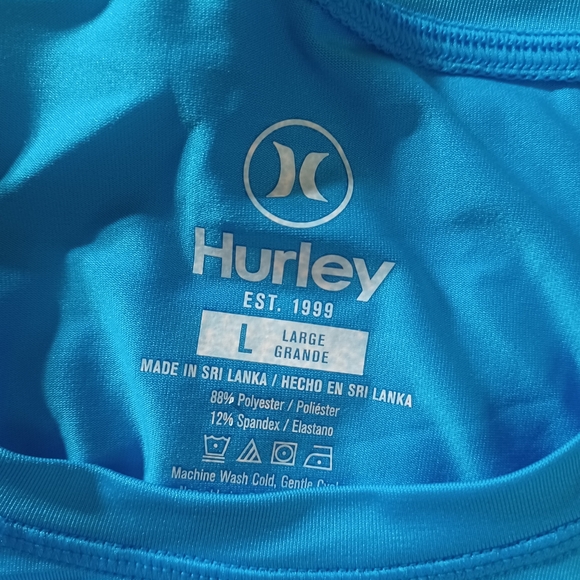 Bundle of Mens Hurley Shirts - Picture 7 of 8